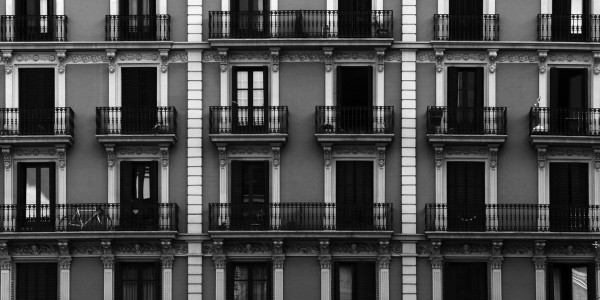 Peritajes Inmobiliarios Almería · Informes Periciales de Fallos Estructurales